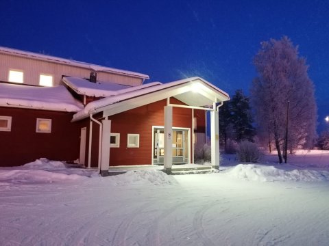 Temmeksen koulun liikuntasali helmikuussa 2021